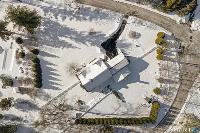 16 Gault Park Drive, Westport, CT 06880