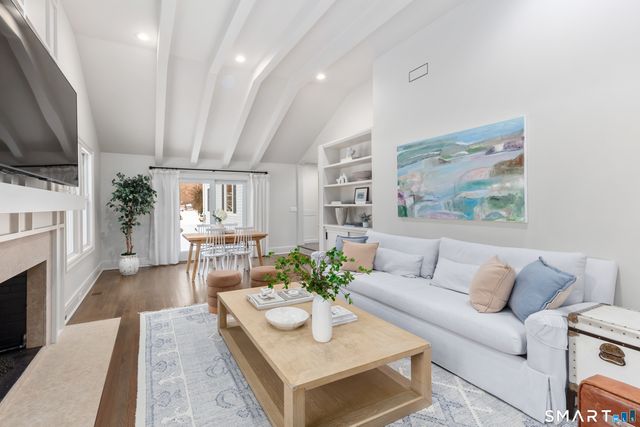 16 Gault Park Drive, Westport, CT 06880