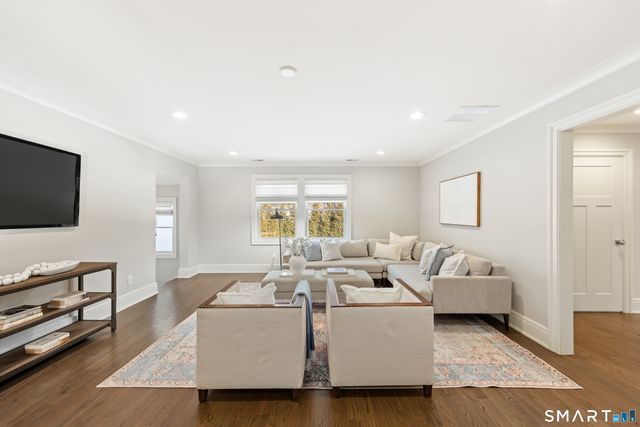 16 Gault Park Drive, Westport, CT 06880