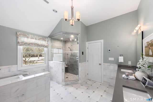 16 Gault Park Drive, Westport, CT 06880