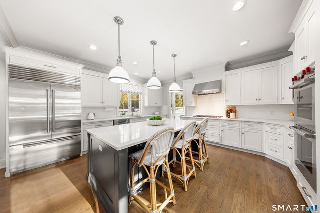 16 Gault Park Drive, Westport, CT 06880