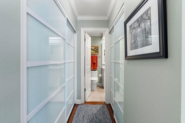 5913 Sugar Hill Drive 225, Houston, TX 77057