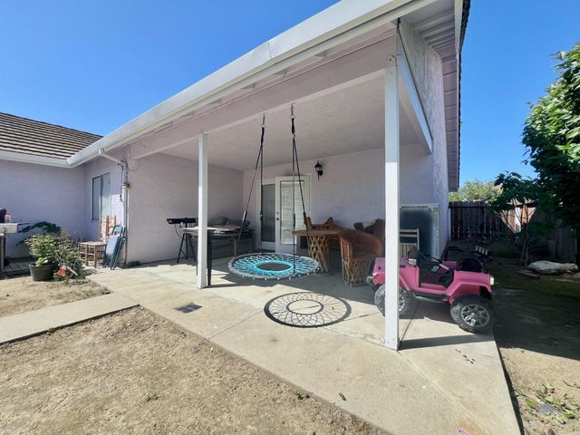 3116 Larrynell Dr, Ceres, CA 95307