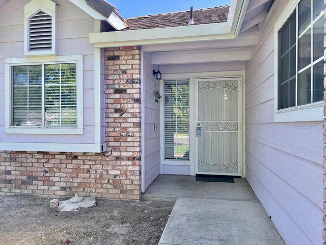 3116 Larrynell Dr, Ceres, CA 95307