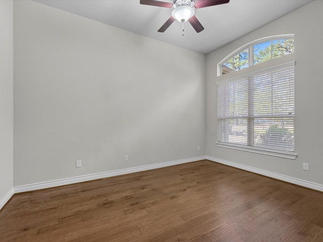 292 Dawn Brook Lane, Conroe, TX 77384