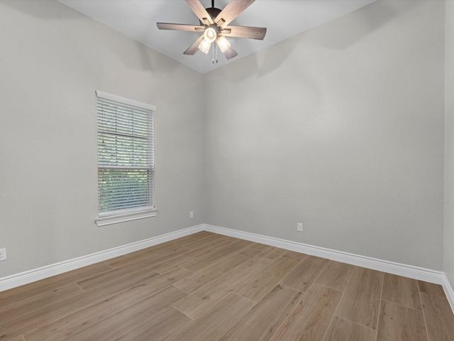 292 Dawn Brook Lane, Conroe, TX 77384