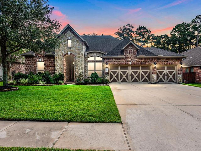 292 Dawn Brook Lane, Conroe, TX 77384