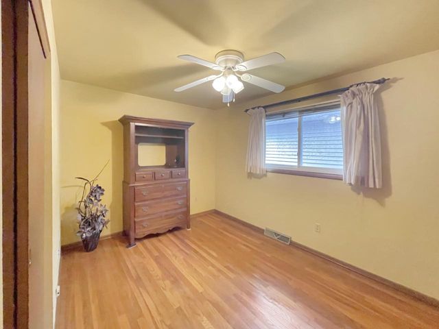 1821 S 26th STREET, Sheboygan, WI 53081