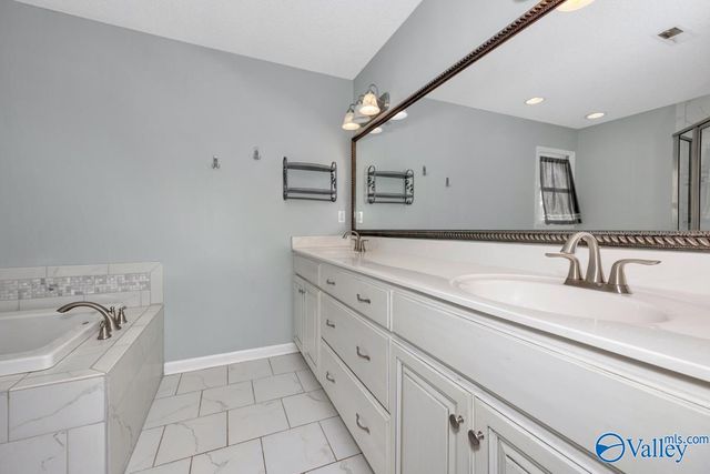 1843 Shellbrook Drive, Huntsville, AL 35806