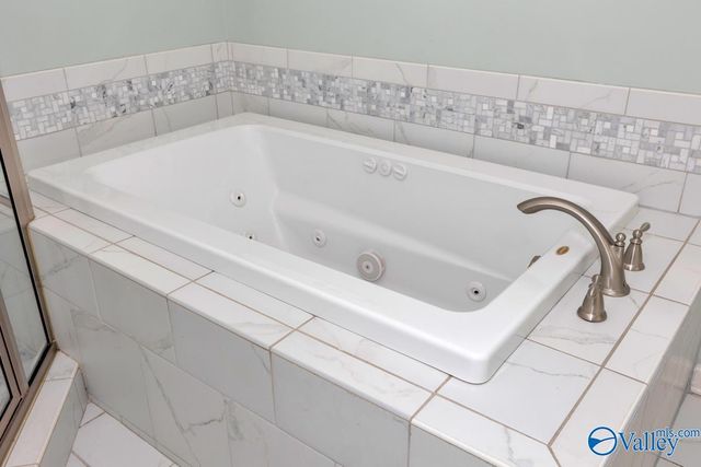 1843 Shellbrook Drive, Huntsville, AL 35806