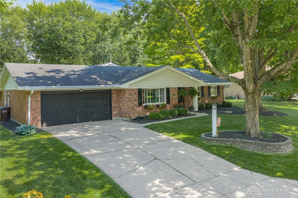 4616 Glenheath Drive, Kettering, OH 45440