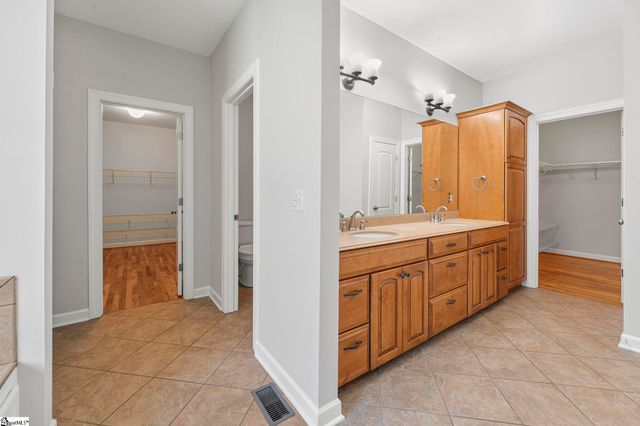956 Laurelwood Way, Landrum, SC 29356