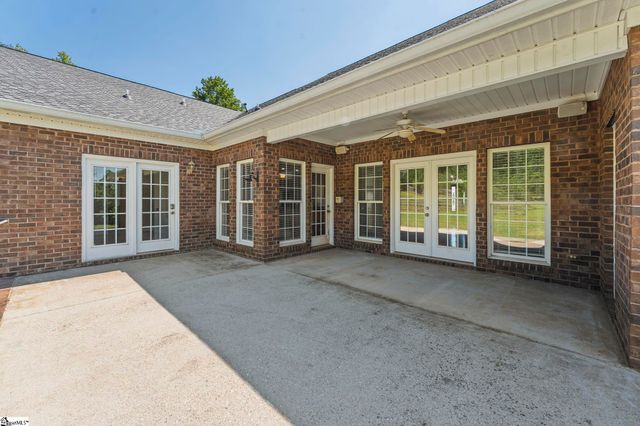 956 Laurelwood Way, Landrum, SC 29356