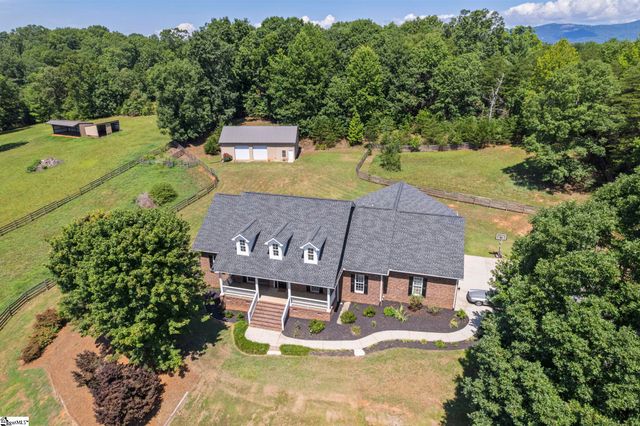 956 Laurelwood Way, Landrum, SC 29356