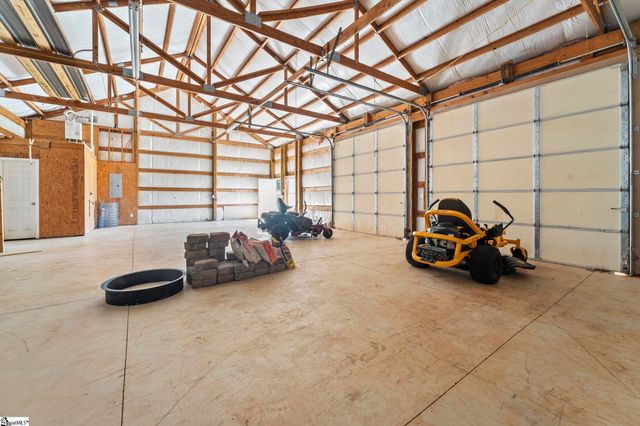 956 Laurelwood Way, Landrum, SC 29356