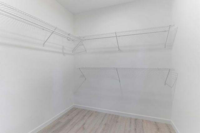 121 Dover Rd, Spartanburg, SC 29301