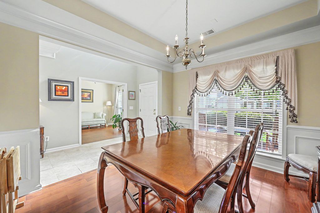 Image 11 of property listing at 5066 Timicuan Way, Summerville, SC 29485
