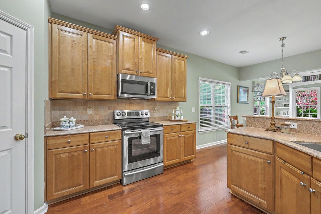 Image 16 of property listing at 5066 Timicuan Way, Summerville, SC 29485
