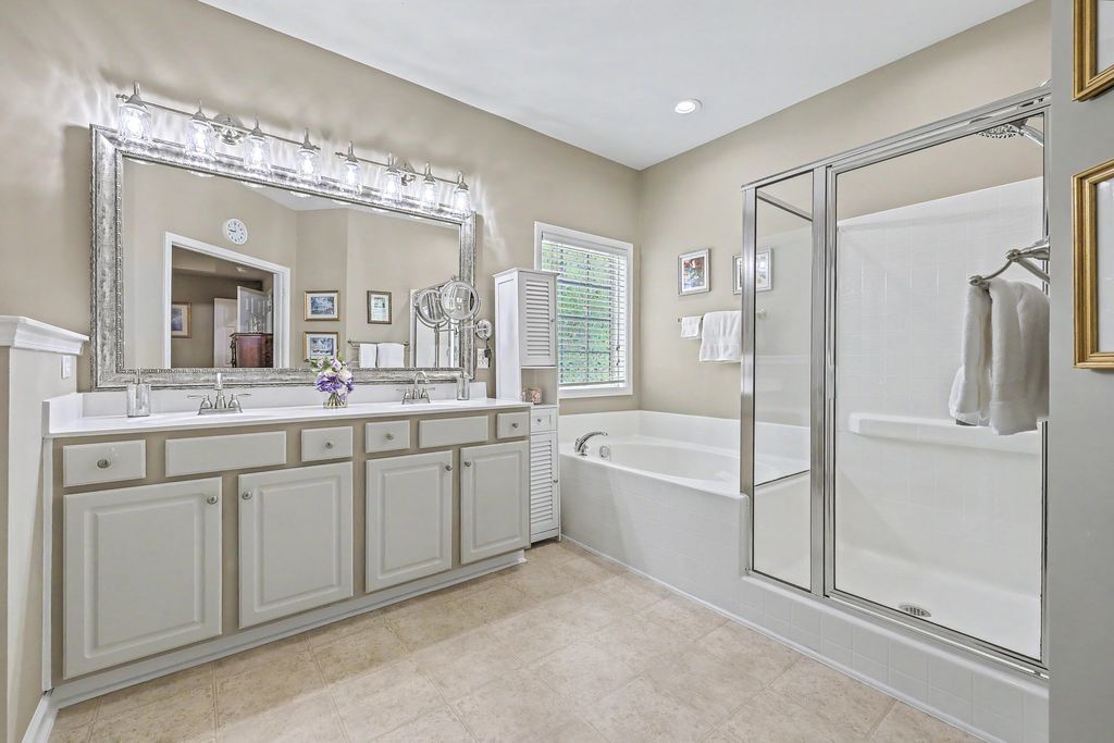 Image 27 of property listing at 5066 Timicuan Way, Summerville, SC 29485