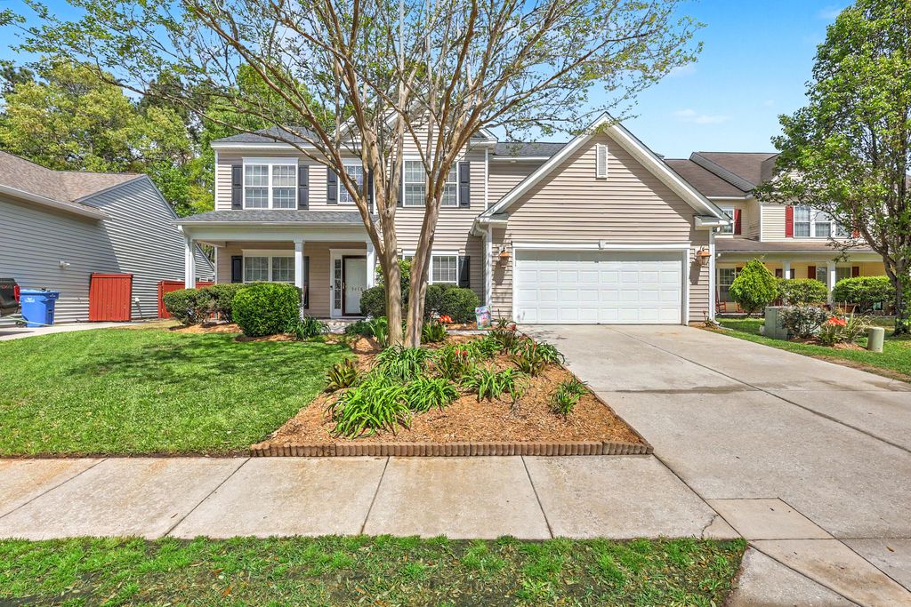 Image 3 of property listing at 5066 Timicuan Way, Summerville, SC 29485