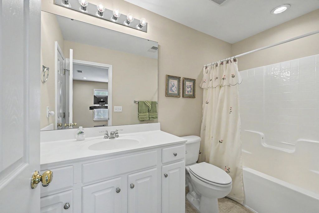 Image 34 of property listing at 5066 Timicuan Way, Summerville, SC 29485