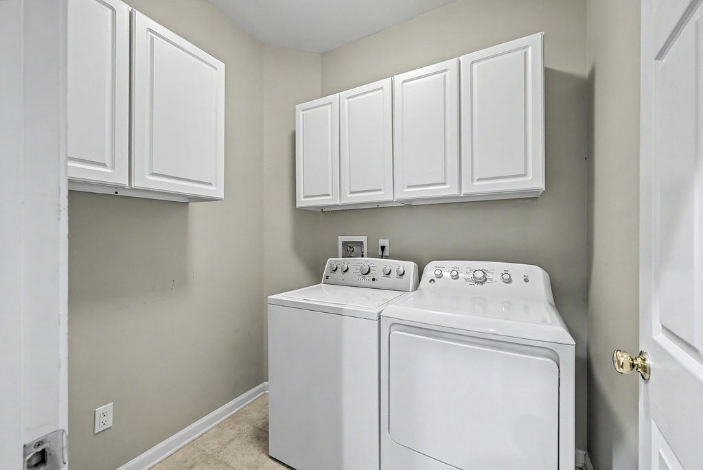 Image 42 of property listing at 5066 Timicuan Way, Summerville, SC 29485
