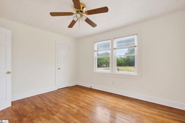 709 Gulliver Street, Fountain Inn, SC 29644