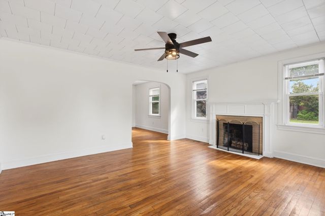 709 Gulliver Street, Fountain Inn, SC 29644