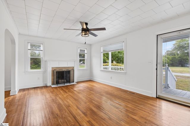 709 Gulliver Street, Fountain Inn, SC 29644