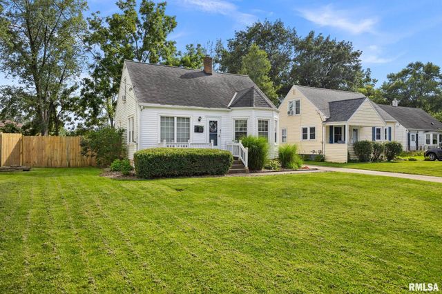 107 LAWNDALE Avenue, Bartonville, IL 61607