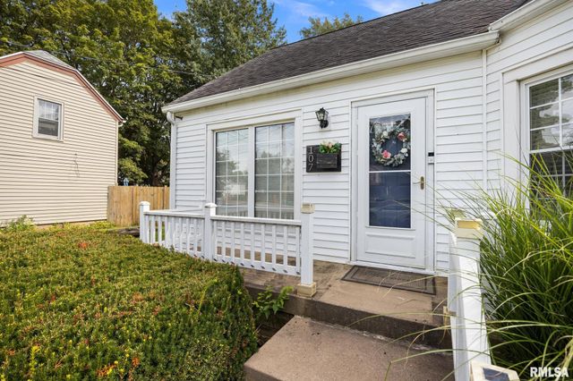 107 LAWNDALE Avenue, Bartonville, IL 61607