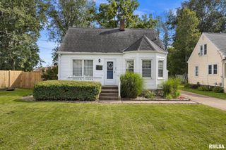 107 LAWNDALE Avenue, Bartonville, IL 61607