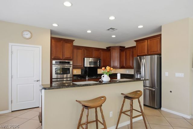 7070 Positano Hill Avenue, Las Vegas, NV 89178