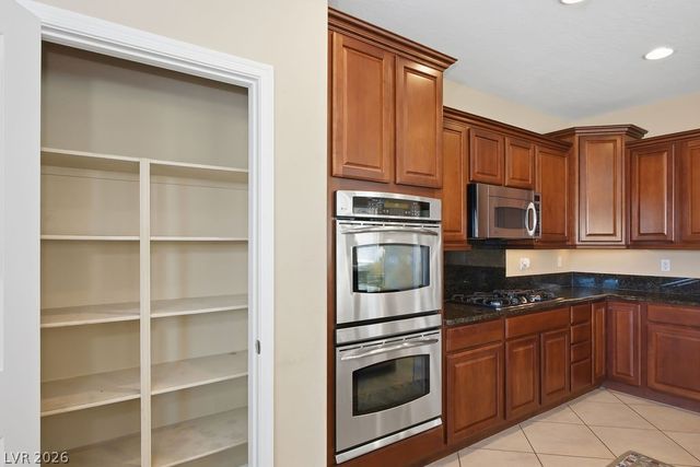 7070 Positano Hill Avenue, Las Vegas, NV 89178