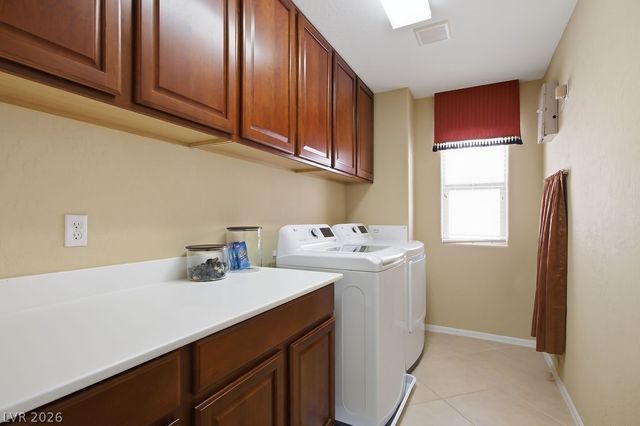 7070 Positano Hill Avenue, Las Vegas, NV 89178