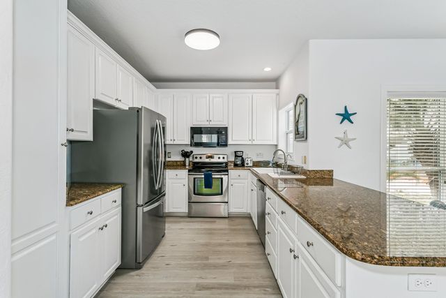 1464 Sonata Court, Navarre, FL 32566