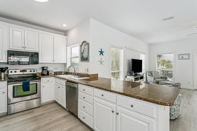 1464 Sonata Court, Navarre, FL 32566