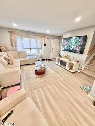 344 Nottingham Way, Union Twp., NJ 07083