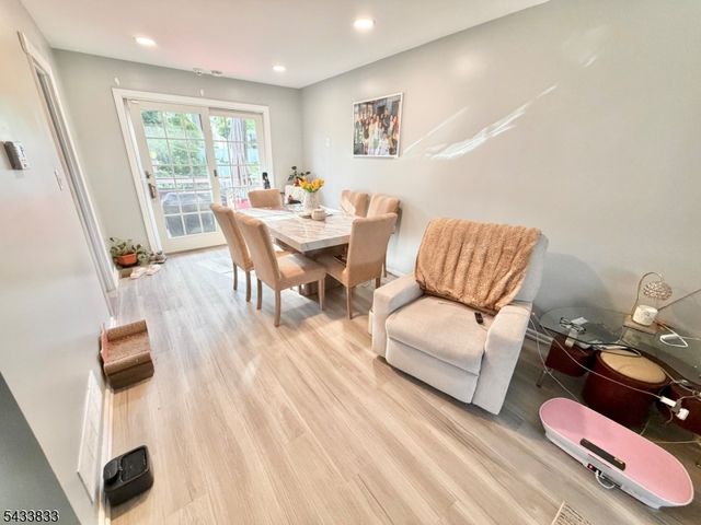 344 Nottingham Way, Union Twp., NJ 07083