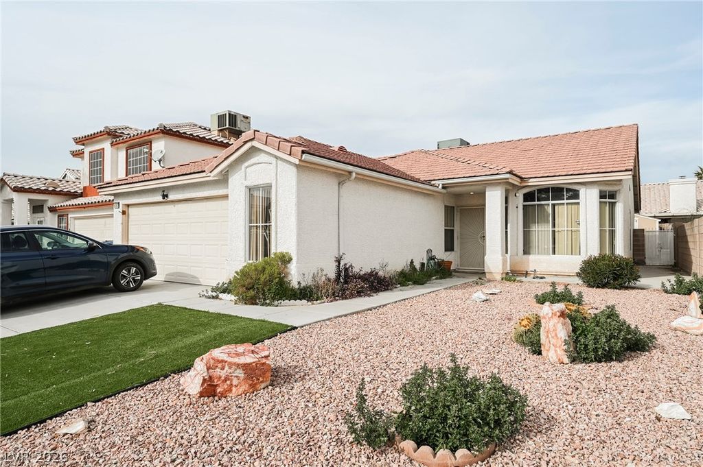 6092 Golden Nectar Way, Las Vegas, NV 89142 — photo 3