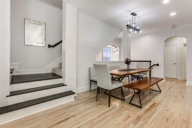 4150 Towne Green Circle, Addison, TX 75001