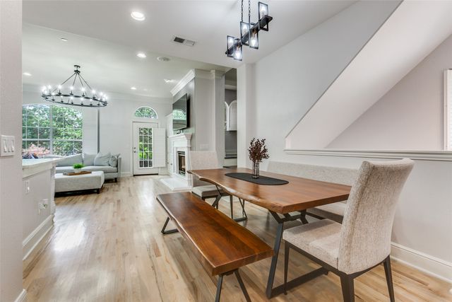 4150 Towne Green Circle, Addison, TX 75001