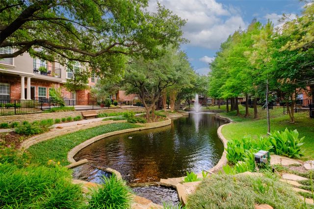 4150 Towne Green Circle, Addison, TX 75001