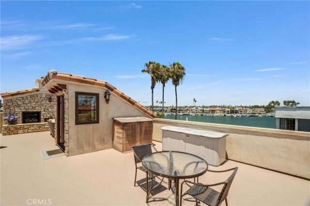 42 56th PL, Long Beach, CA 90803