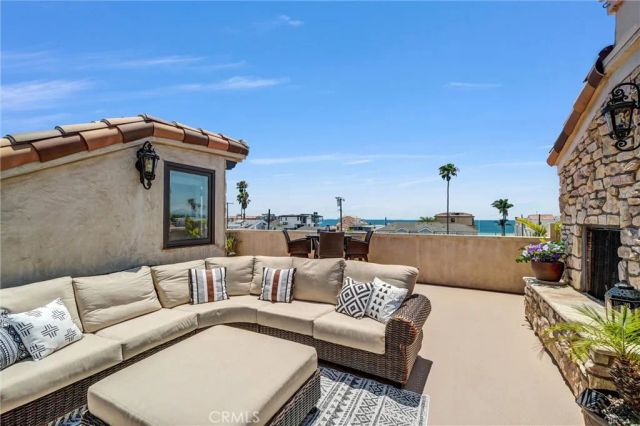 42 56th PL, Long Beach, CA 90803