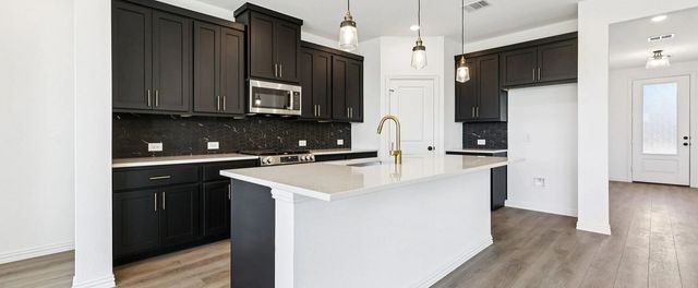 768 Waterhouse Lake Drive, Anna, TX 75409