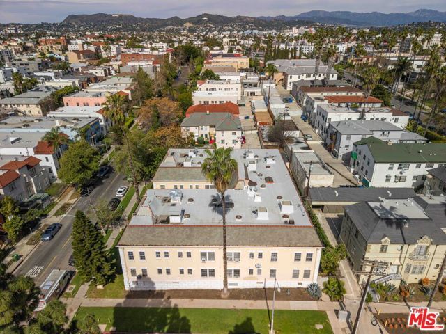 100 N Kenmore Avenue, Los Angeles, CA 90004