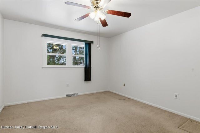 8 Louise Drive, Latham, NY 12110