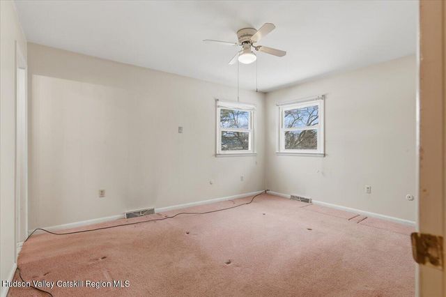 8 Louise Drive, Latham, NY 12110