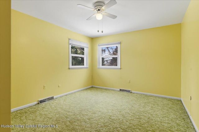 8 Louise Drive, Latham, NY 12110